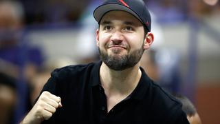 This is What Peak Male Performance Looks Like (Cheering on Wife)